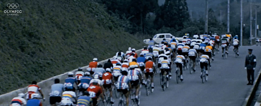 東京1964オリンピック 自転車ロードレース史上類を見ない、ゴール直前の大混戦
