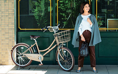 「雑誌「STORY」と共同開発した電動アシスト自転車「イルミオ」新発売！」の記事ページへ