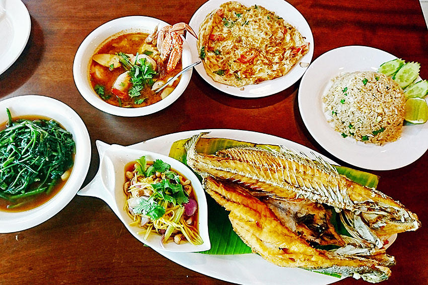 「【当世海外事情】アラブ首長国連邦 ／ドバイ ー フレッシュな魚料理を味わえる！「Yahya Seafood Restaurant」」の記事ページへ