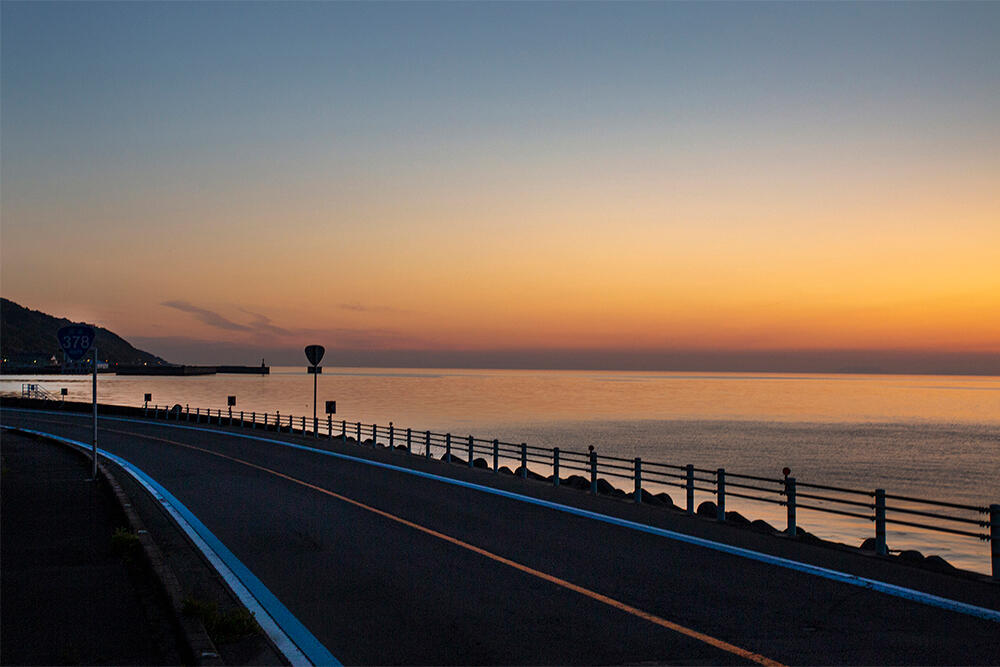 国道378号/夕やけこやけライン＆下灘駅（愛媛県）