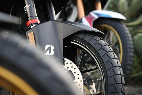 アドベンチャーカテゴリーの2輪車用タイヤ「BATTLAX ADVENTURE TRAIL