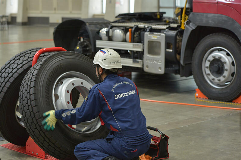 「第11回技能グランプリ全国大会」を開催