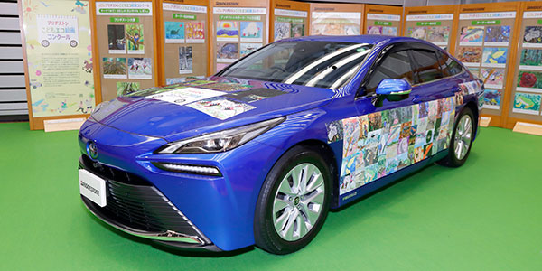 ラッピングカー